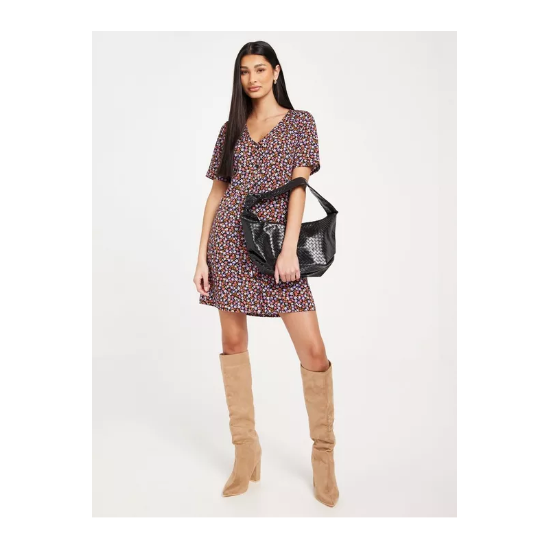 VESTIDO CORTO CON MANGAS NMRUE