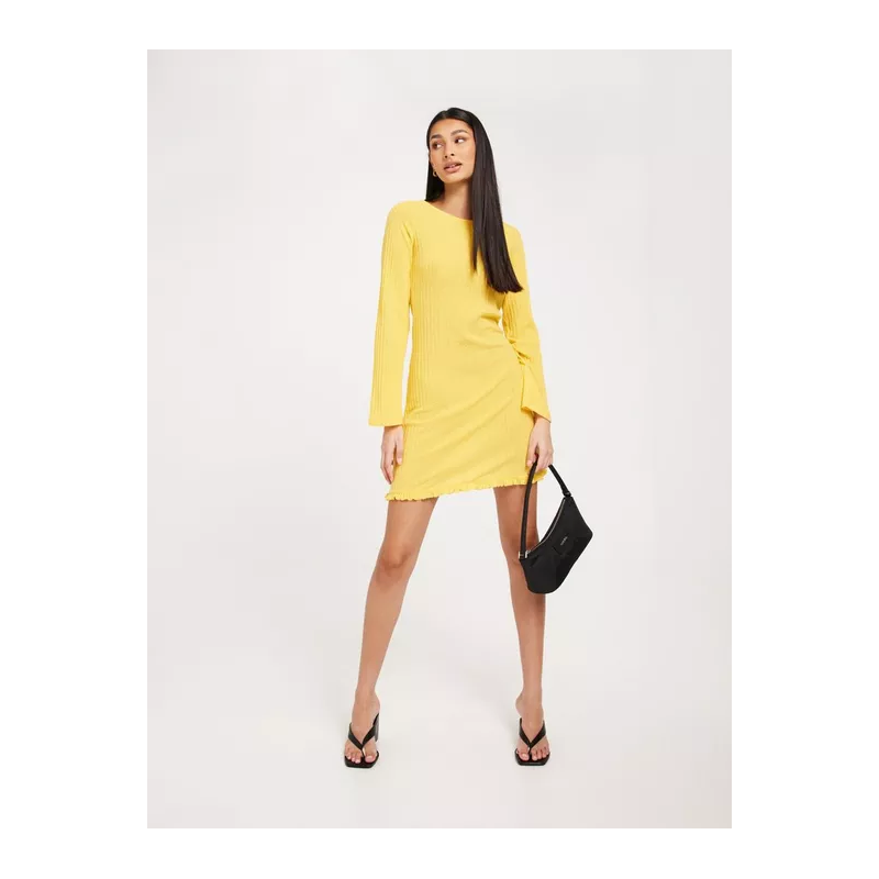 VESTIDO CON ESPALDA DESCUBIERTA PCBREEZE
